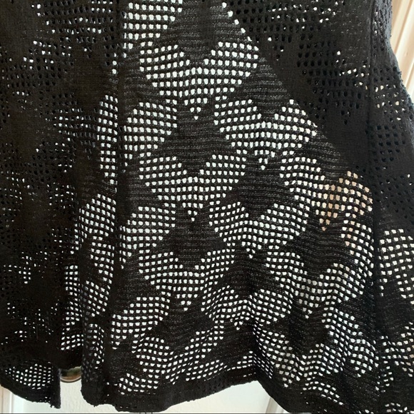 Stars and Mesh Tie Front Top - Picture 7 of 7